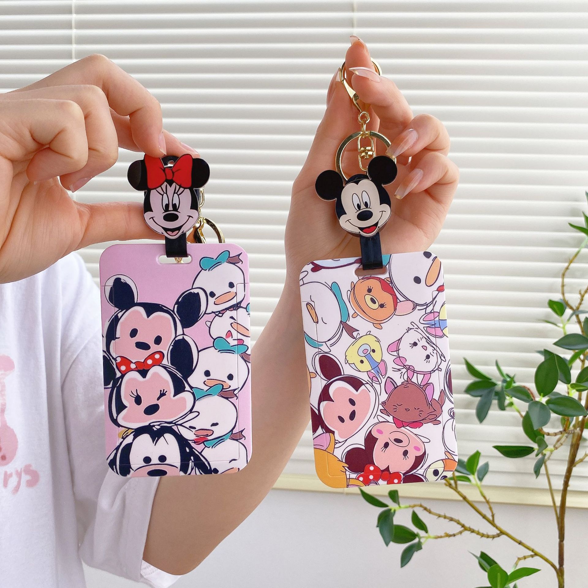 Porta Tarjetas con Clip Retrác - Reel Cover reseña y precio